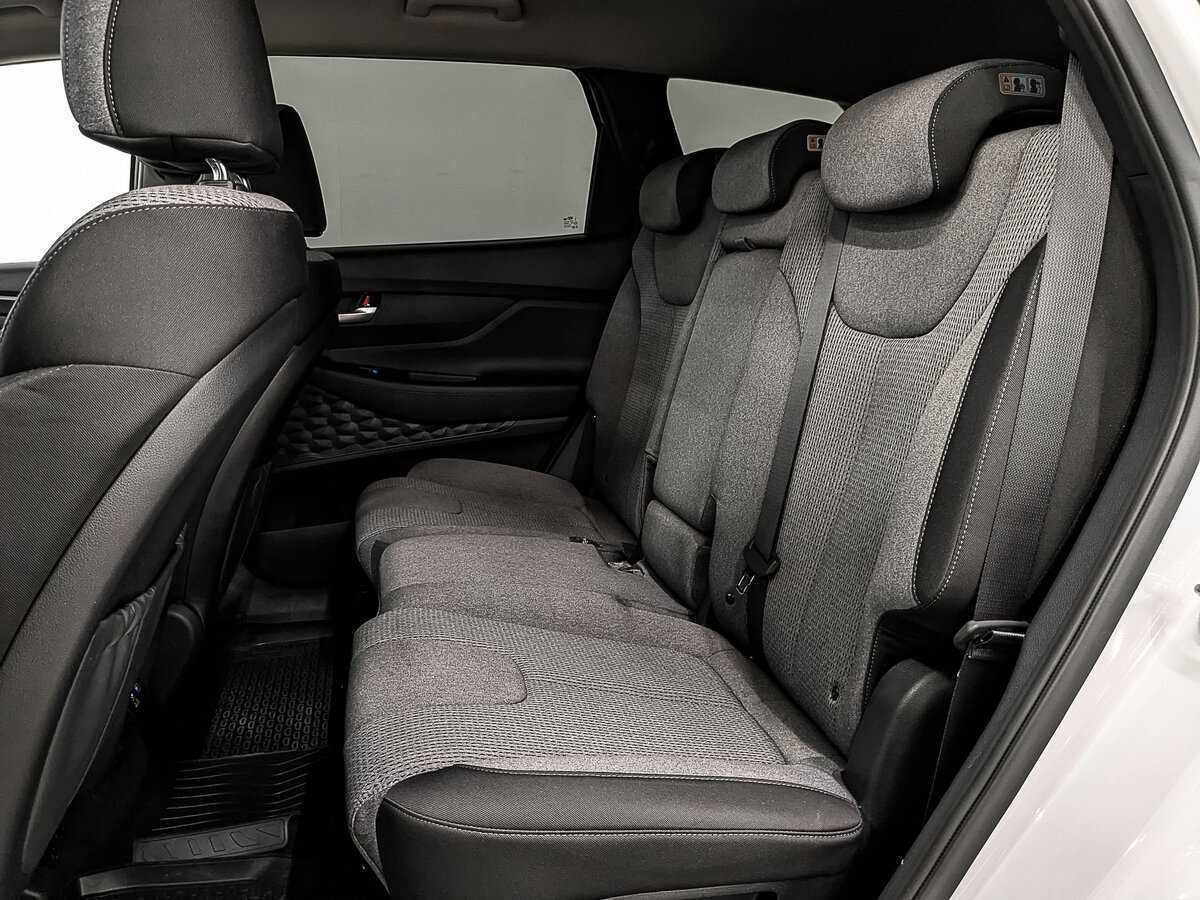 Hyundai Santa Fe 2022 года с пробегом. Фото: #11