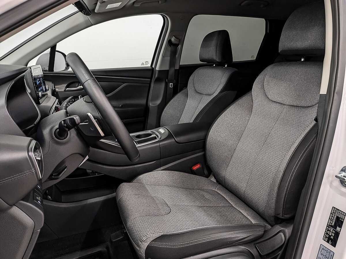 Hyundai Santa Fe 2022 года с пробегом. Фото: #17