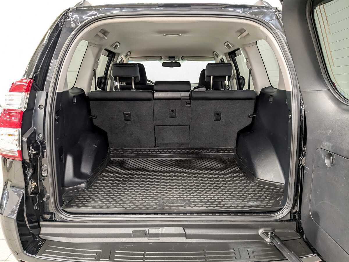 Toyota Land Cruiser Prado 2015 года с пробегом. Фото: #9