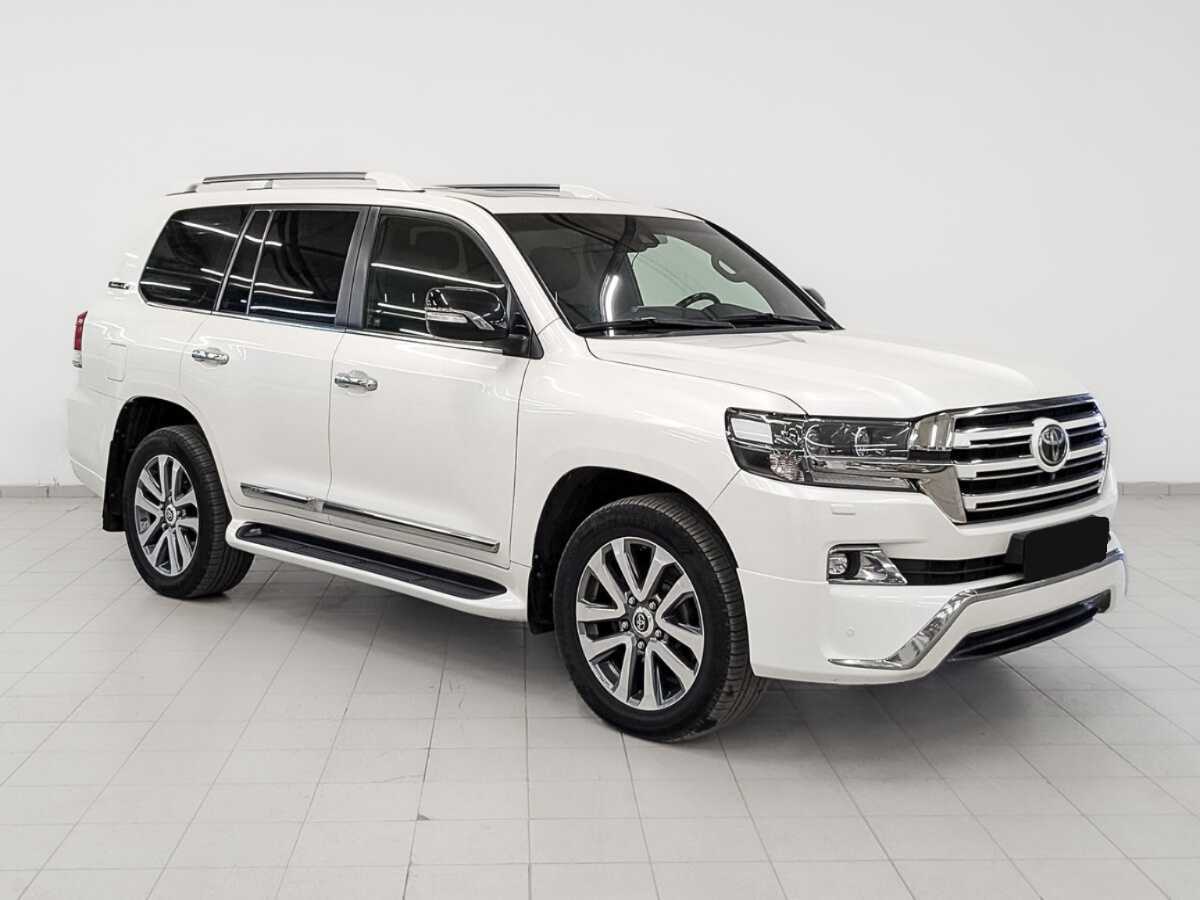 Toyota Land Cruiser 2017 года с пробегом. Фото: #2