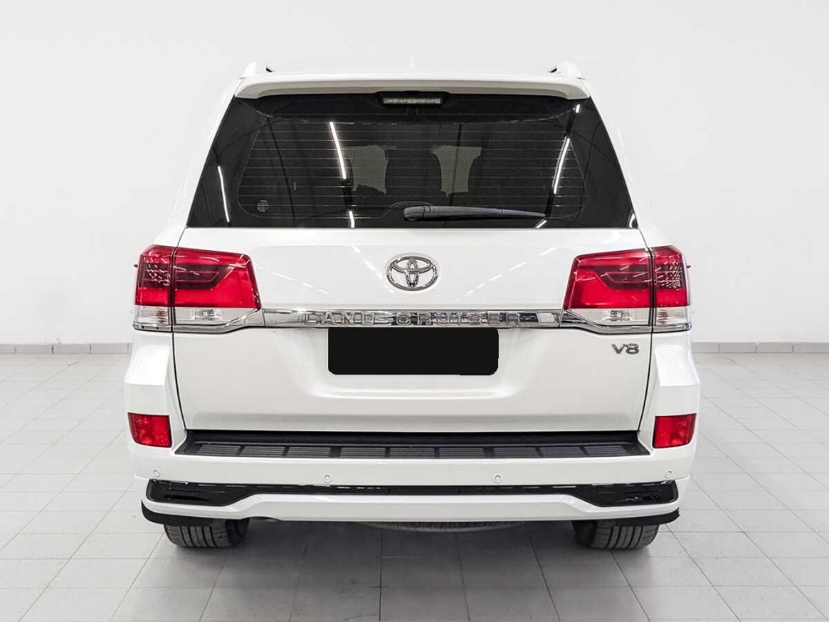 Toyota Land Cruiser 2017 года с пробегом. Фото: #5