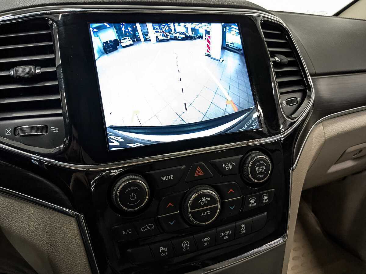 Jeep Grand Cherokee 2021 года с пробегом. Фото: #23