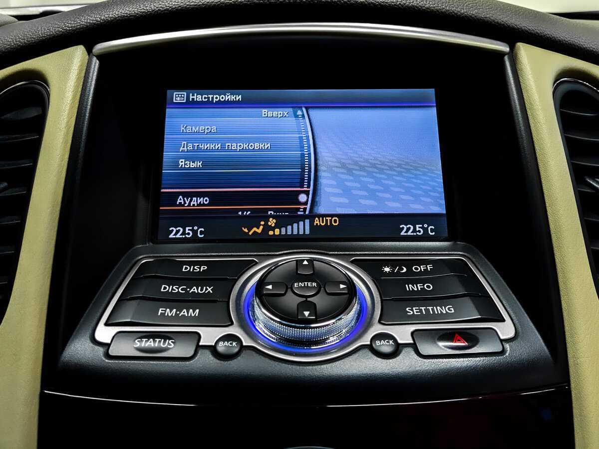 Infiniti QX50 2015 года с пробегом. Фото: #14