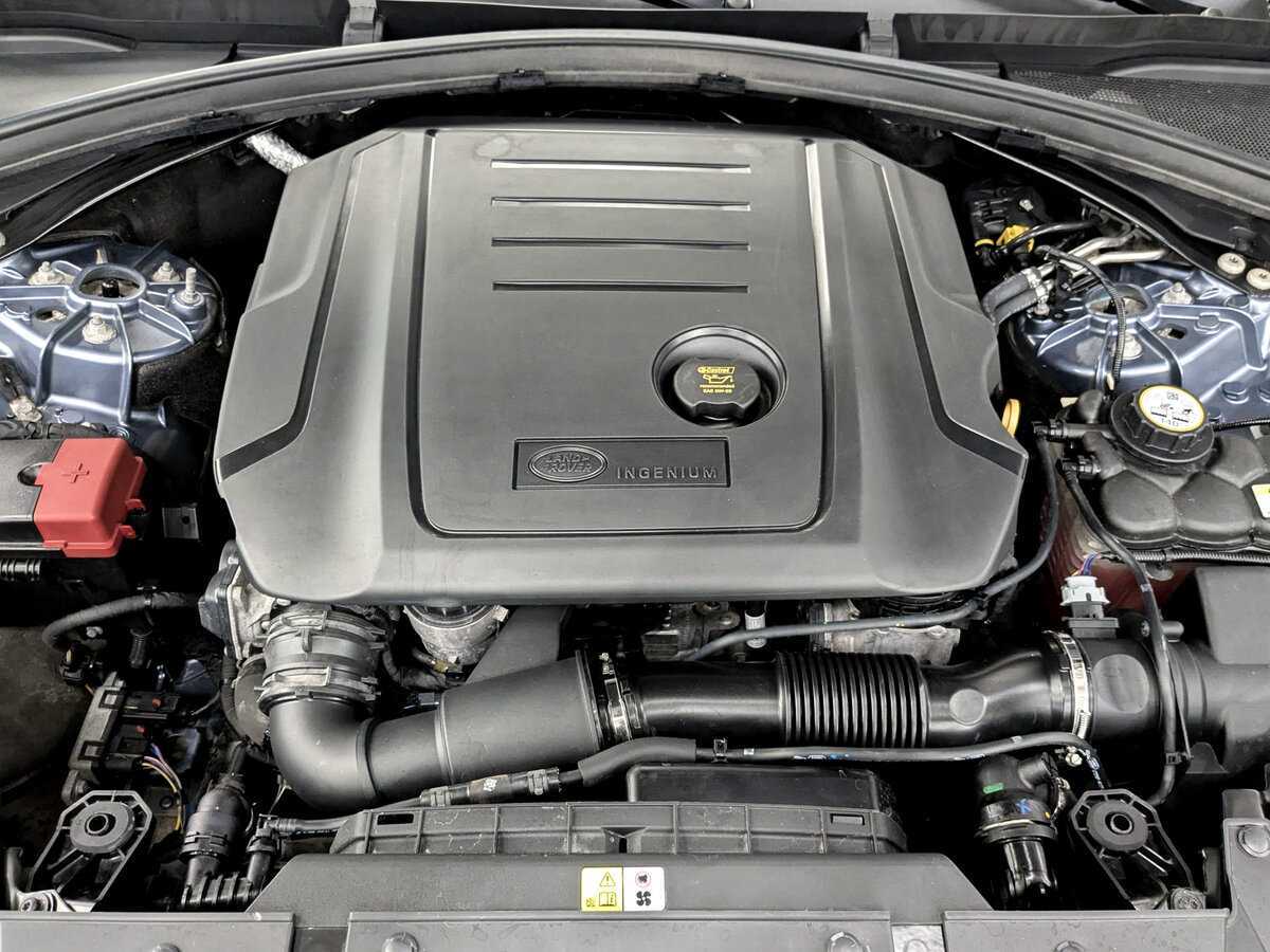 Land Rover Range Rover Velar 2020 года с пробегом. Фото: #8