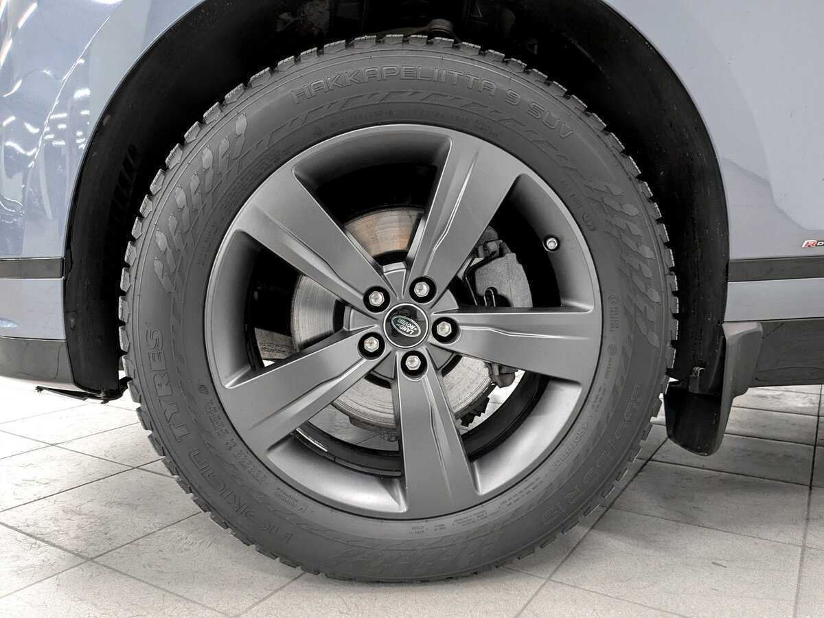 Land Rover Range Rover Velar 2020 года с пробегом. Фото: #17