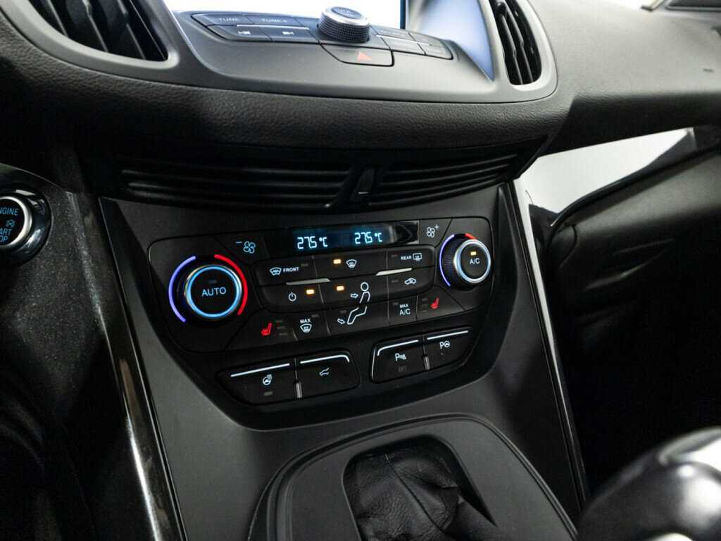 Б/У Форд Куга 2017 года. Фото: #16