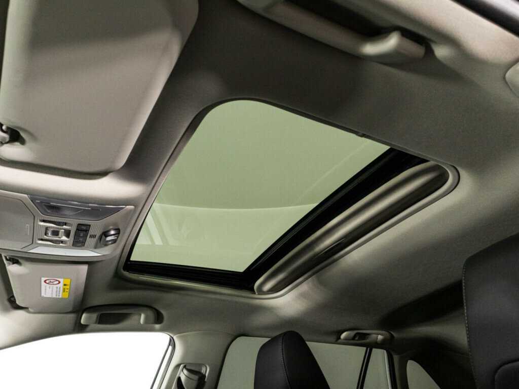 Toyota RAV4 2022 года с пробегом. Фото: #15