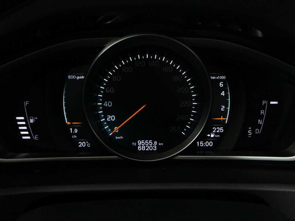 Volvo V40 Cross Country 2019 года с пробегом. Фото: #11