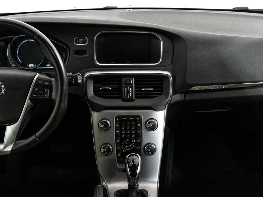 Volvo V40 Cross Country 2019 года с пробегом. Фото: #13