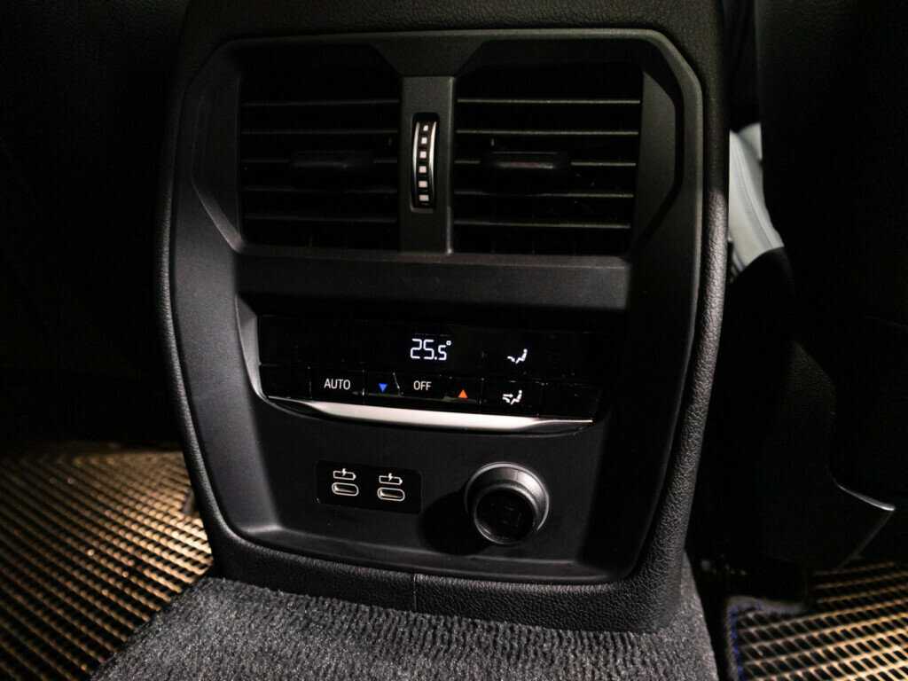 BMW 3 серии 2020 года с пробегом. Фото: #20