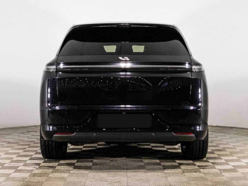 LiXiang L7 2023 года с пробегом. Фото: #4