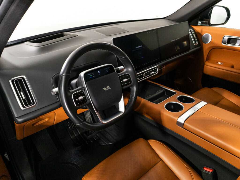 LiXiang L7 2023 года с пробегом. Фото: #8