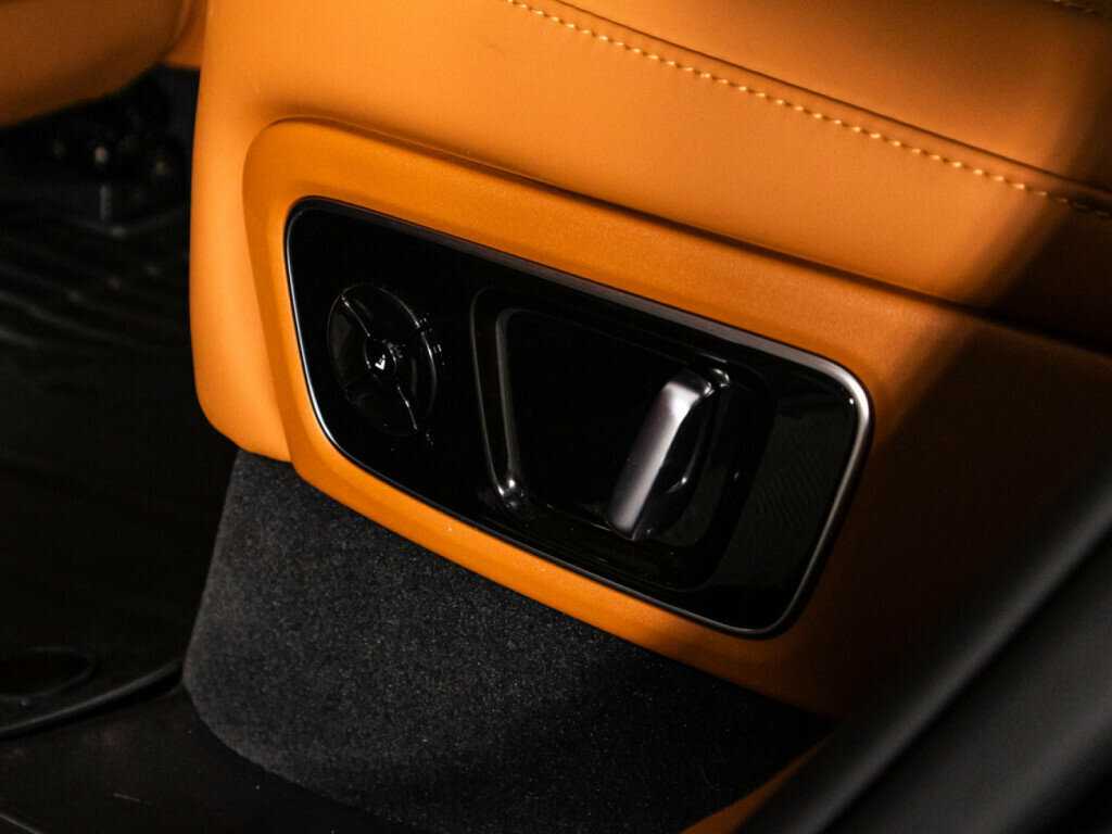 LiXiang L7 2023 года с пробегом. Фото: #22