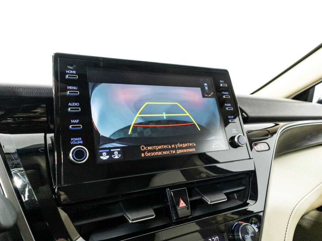 Toyota Camry 2021 года с пробегом. Фото: #15