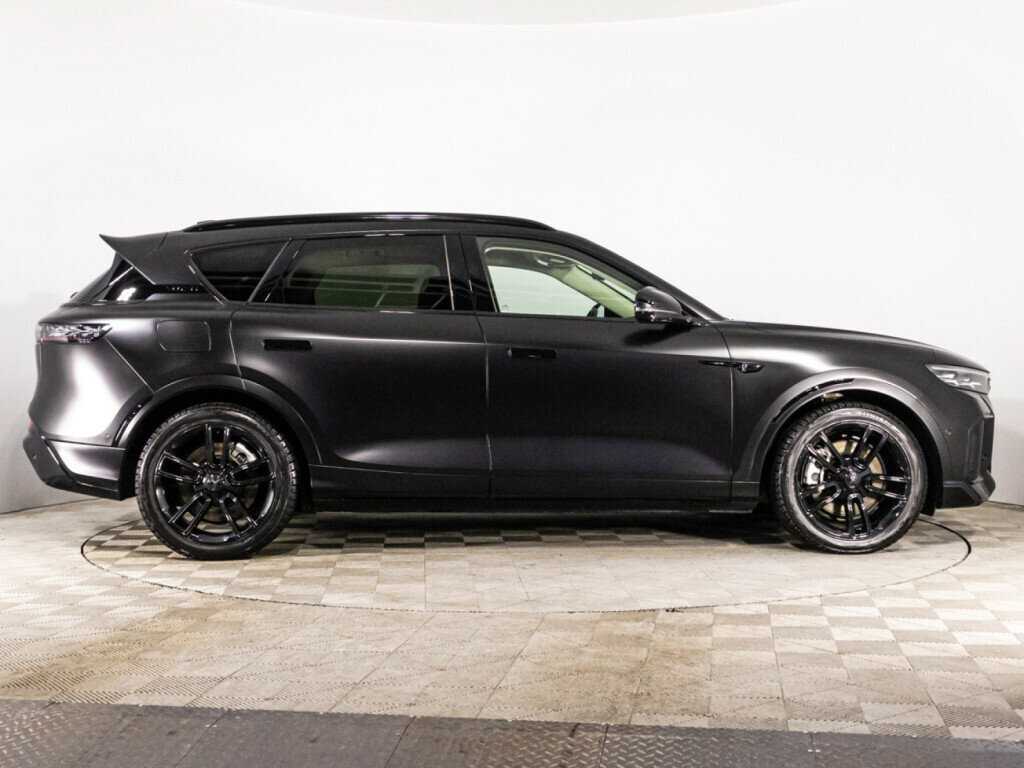 Voyah Free 2023 года с пробегом. Фото: #3