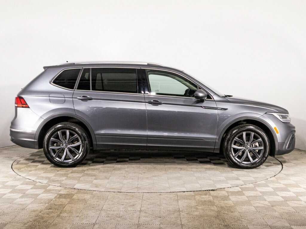 Volkswagen Tiguan 2022 года с пробегом. Фото: #3