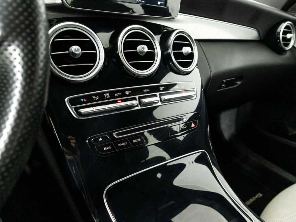 Mercedes-Benz C-Класс 2017 года с пробегом. Фото: #12