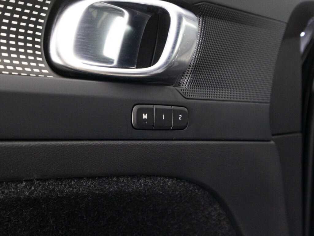 Volvo XC40 2021 года с пробегом. Фото: #21