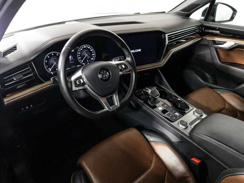 Volkswagen Touareg 2019 года с пробегом. Фото: #10