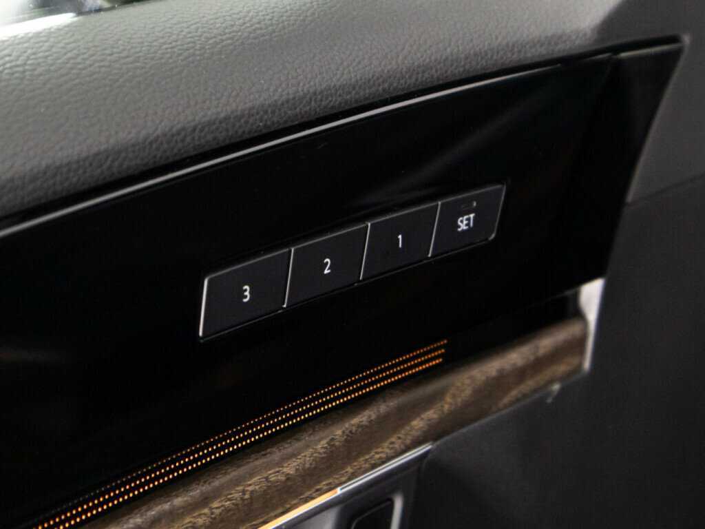 Volkswagen Touareg 2019 года с пробегом. Фото: #16