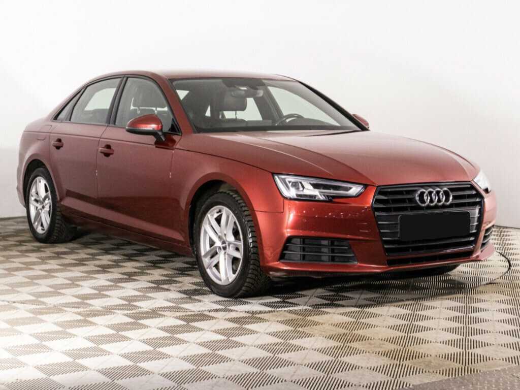 Audi A4 2019 года с пробегом. Фото: #2