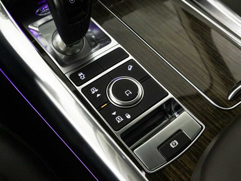 Land Rover Range Rover Sport 2020 года с пробегом. Фото: #18