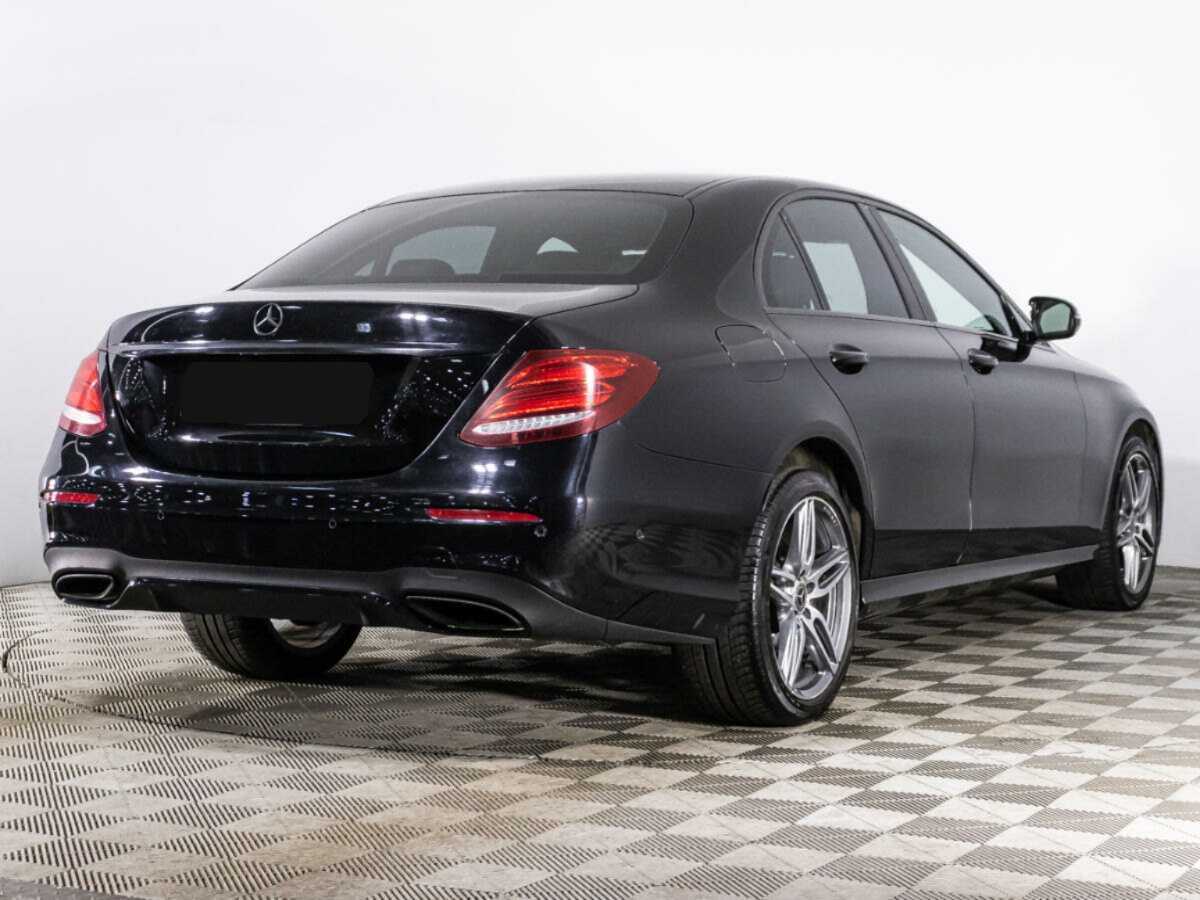 Mercedes-Benz E-Класс 2019 года с пробегом. Фото: #3