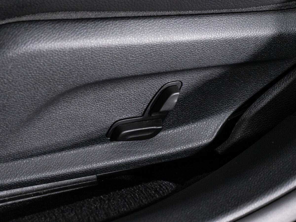 Mercedes-Benz E-Класс 2019 года с пробегом. Фото: #16