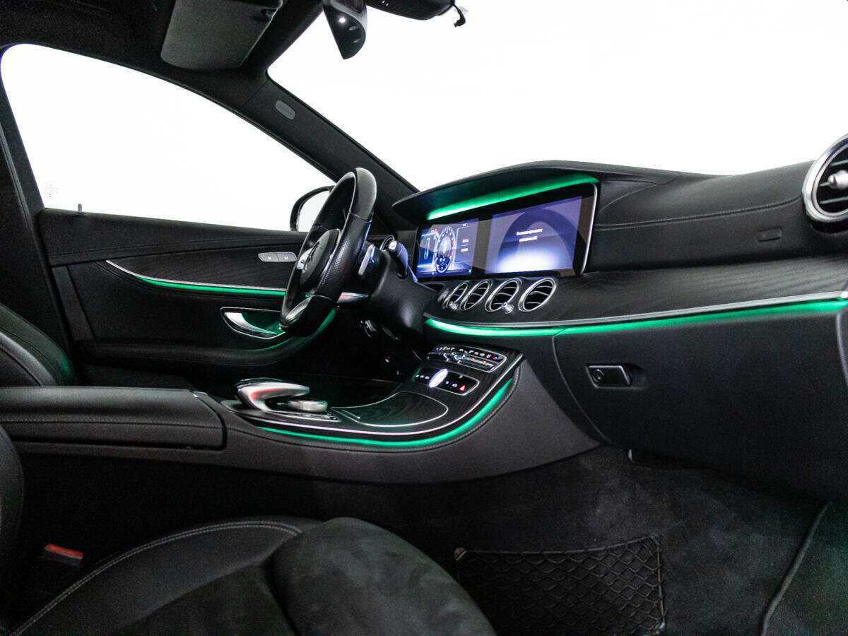 Mercedes-Benz E-Класс 2019 года с пробегом. Фото: #21