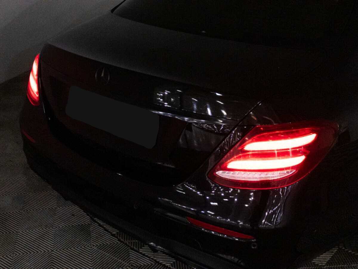 Mercedes-Benz E-Класс 2019 года с пробегом. Фото: #23