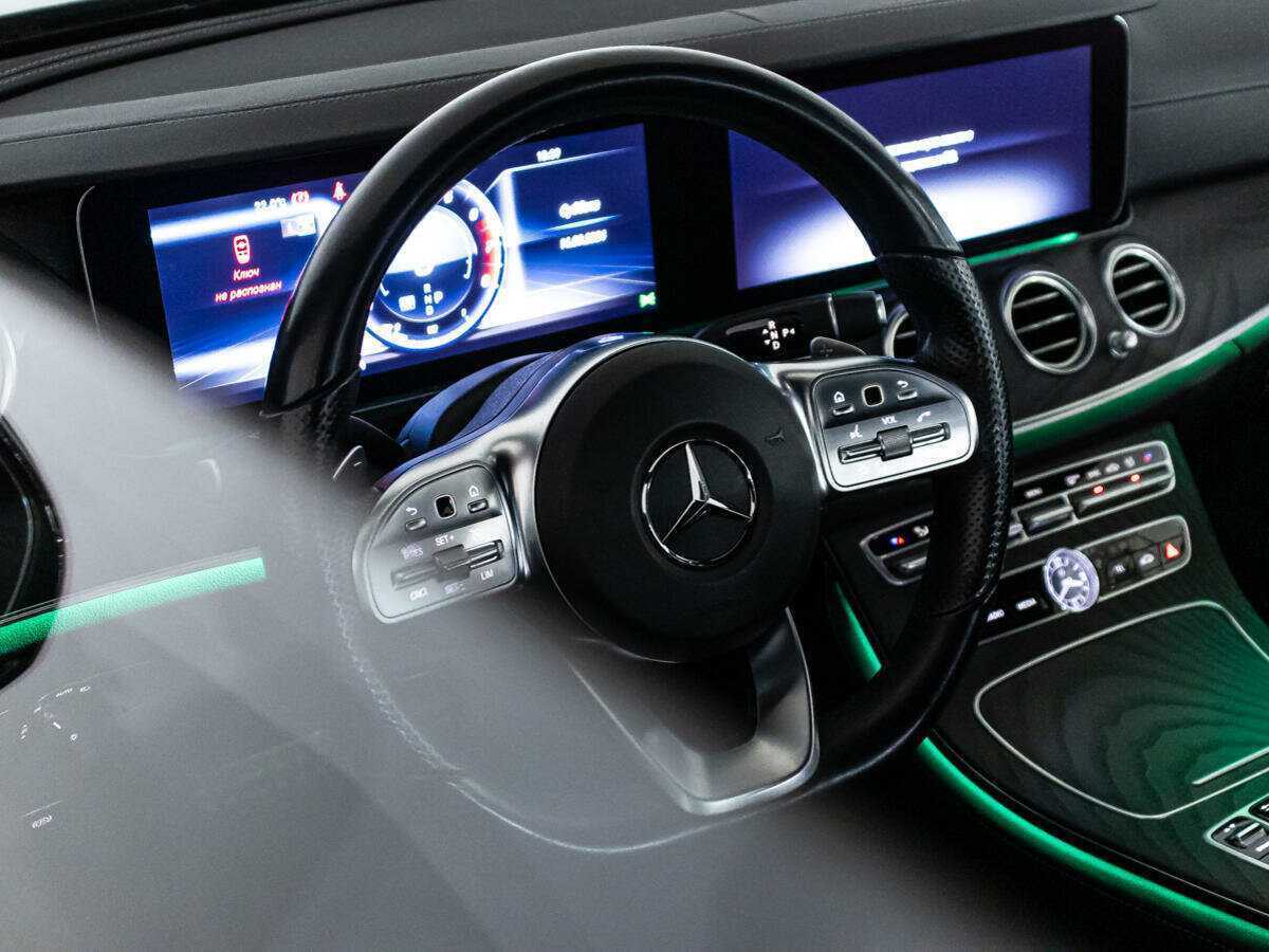 Mercedes-Benz E-Класс 2019 года с пробегом. Фото: #28