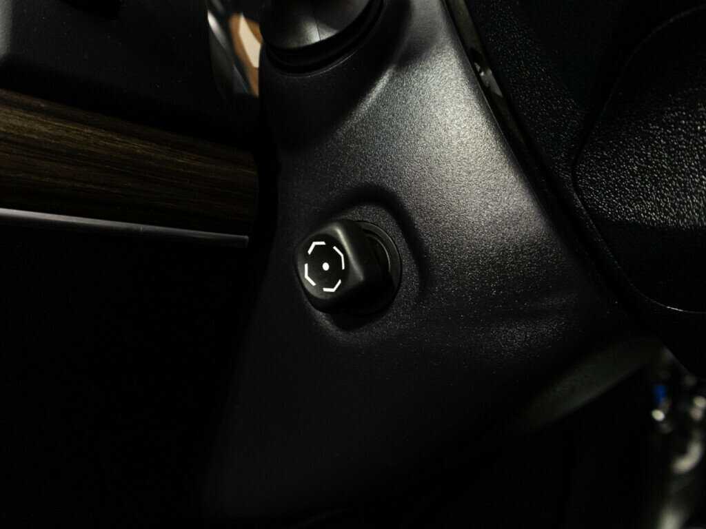 Toyota Land Cruiser Prado 2018 года с пробегом. Фото: #17