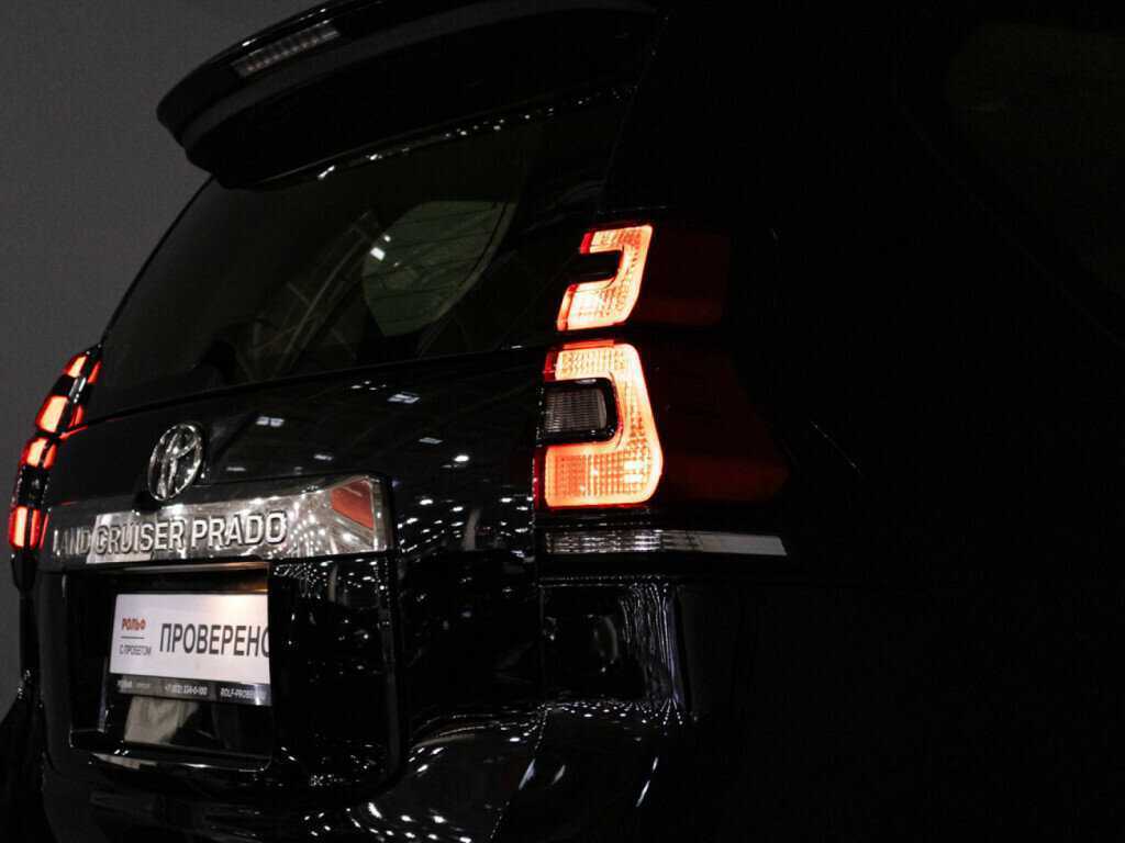 Toyota Land Cruiser Prado 2018 года с пробегом. Фото: #22