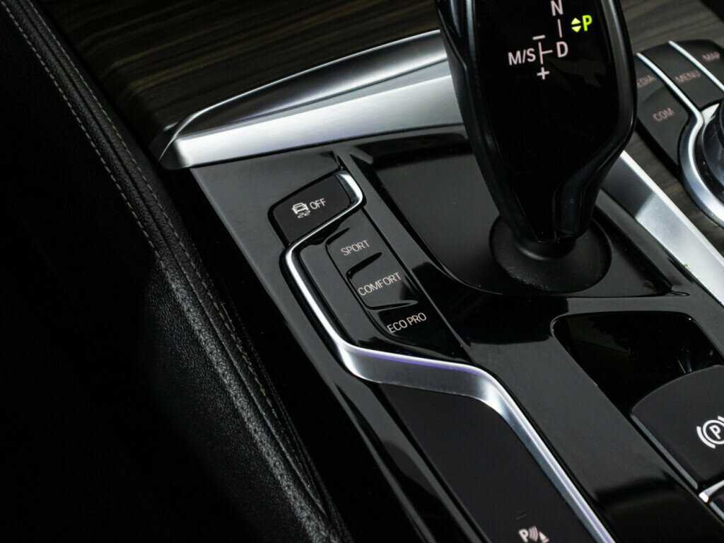 BMW 5 серии 2017 года с пробегом. Фото: #19