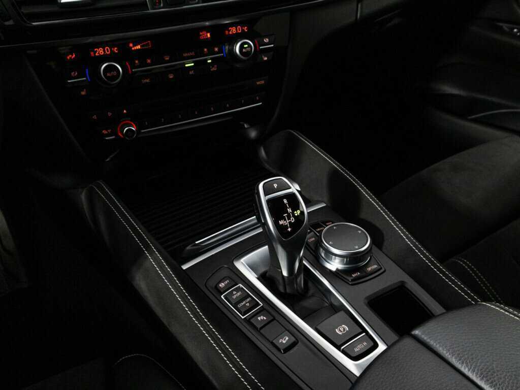 BMW X6 2018 года с пробегом. Фото: #19