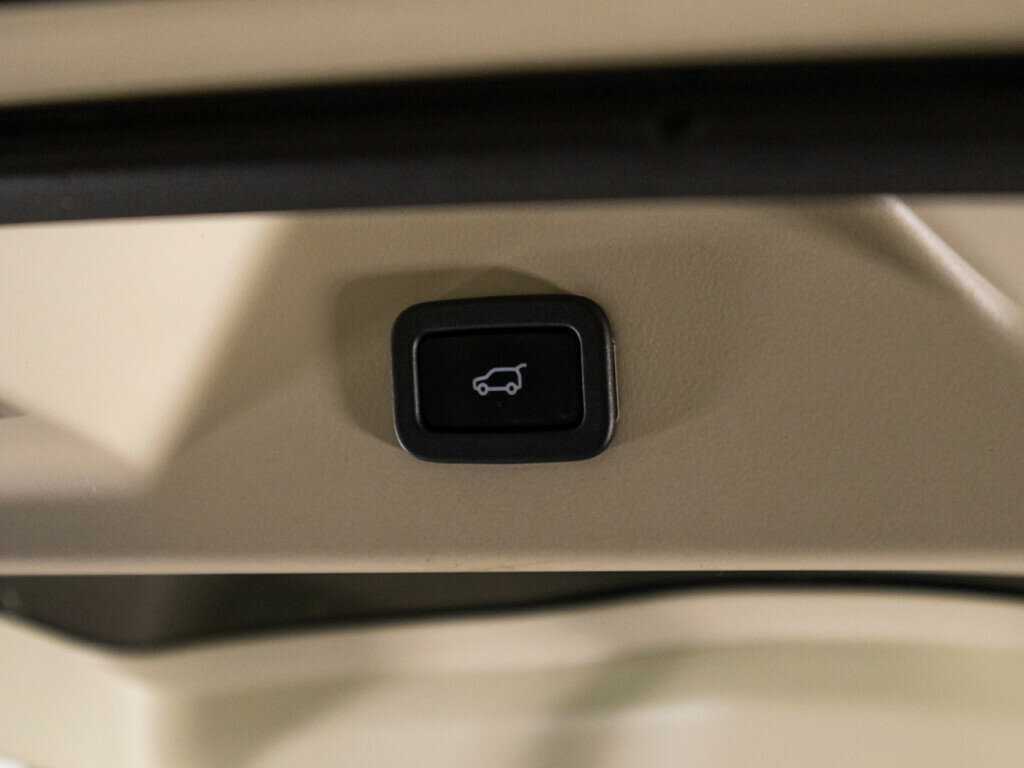 Land Rover Range Rover 2019 года с пробегом. Фото: #15