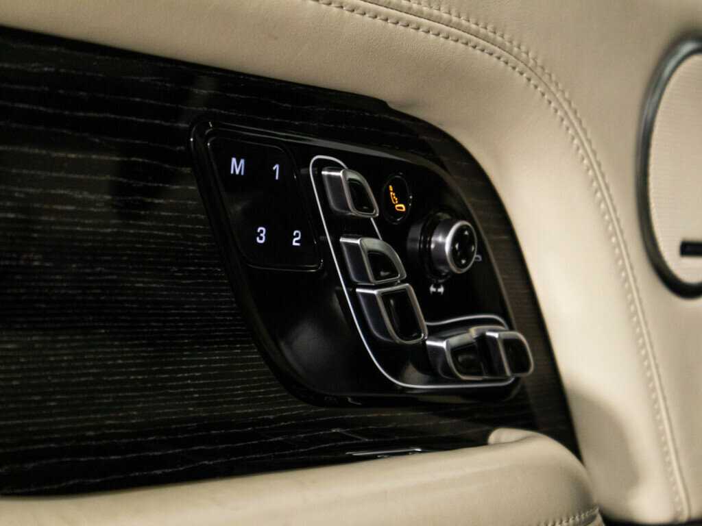 Land Rover Range Rover 2019 года с пробегом. Фото: #32