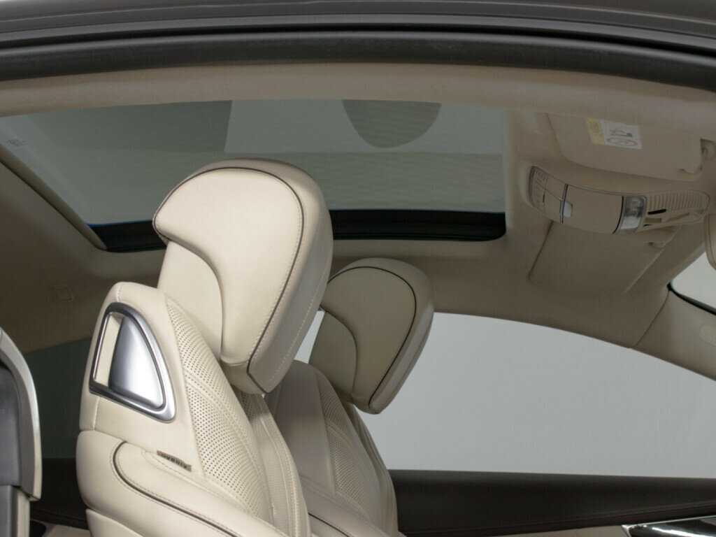 Mercedes-Benz S-Класс AMG 2015 года с пробегом. Фото: #12