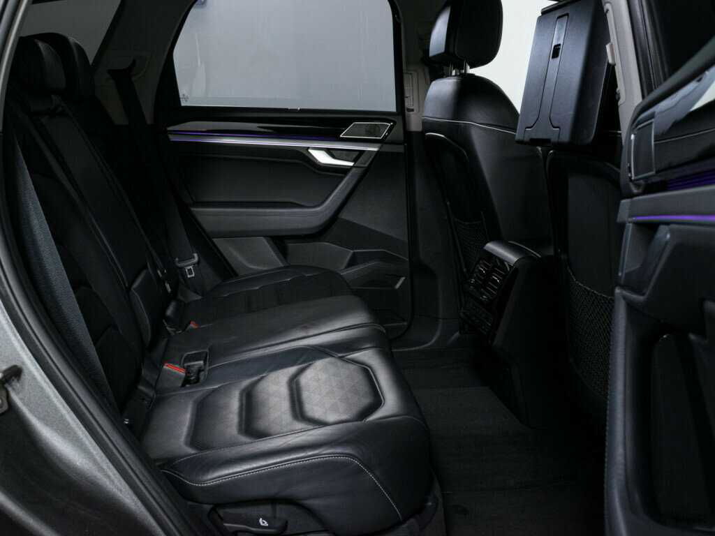 Volkswagen Touareg 2019 года с пробегом. Фото: #13