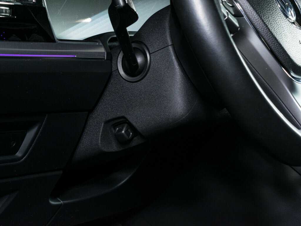 Volkswagen Touareg 2019 года с пробегом. Фото: #20