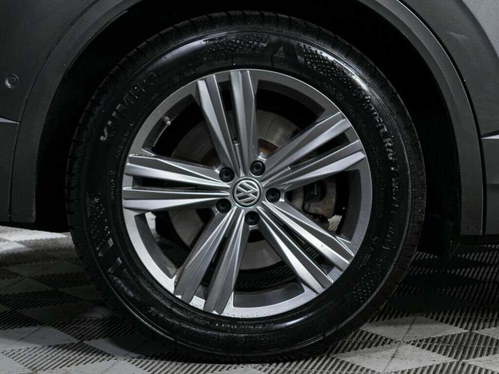 Volkswagen Touareg 2019 года с пробегом. Фото: #28