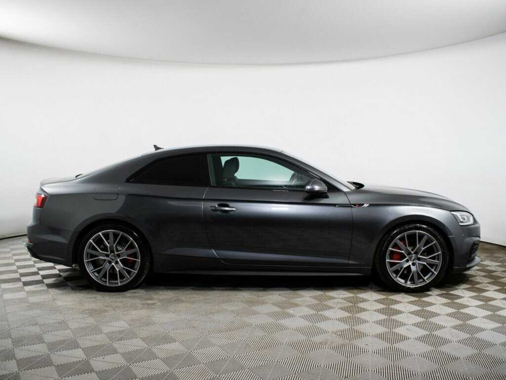 Audi A5 2019 года с пробегом. Фото: #3