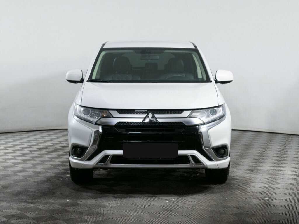 Mitsubishi Outlander 2022 года с пробегом. Фото: #1