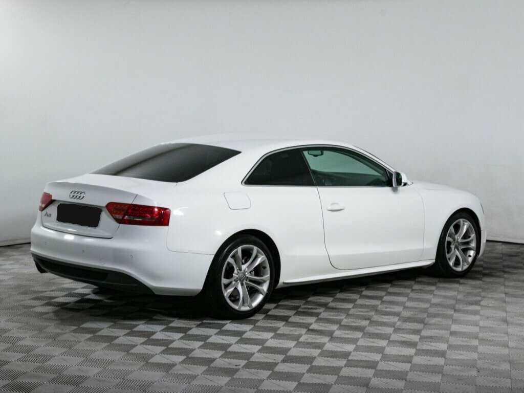 Audi A5 2010 года с пробегом. Фото: #3