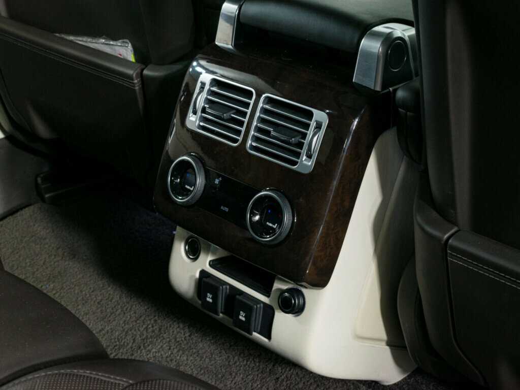 Land Rover Range Rover 2019 года с пробегом. Фото: #16