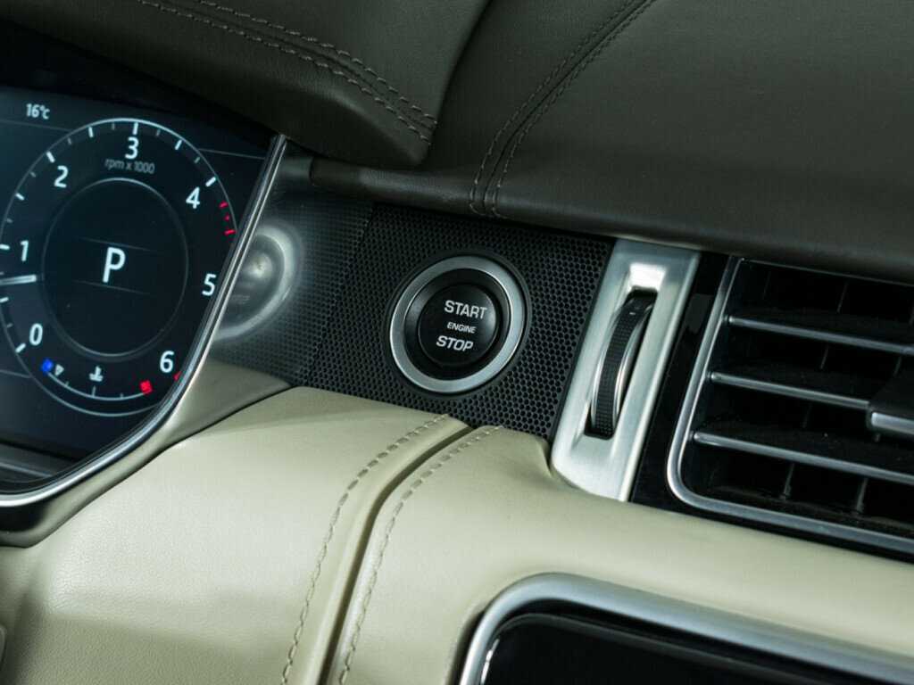 Land Rover Range Rover 2019 года с пробегом. Фото: #22