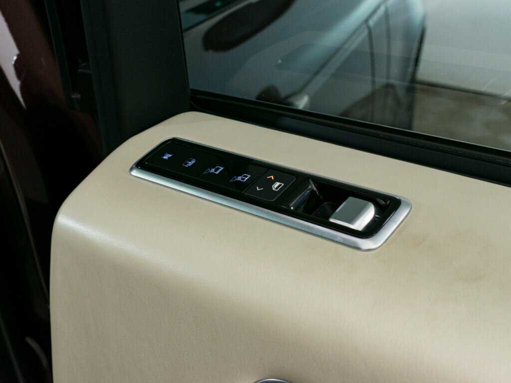 Land Rover Range Rover 2019 года с пробегом. Фото: #26