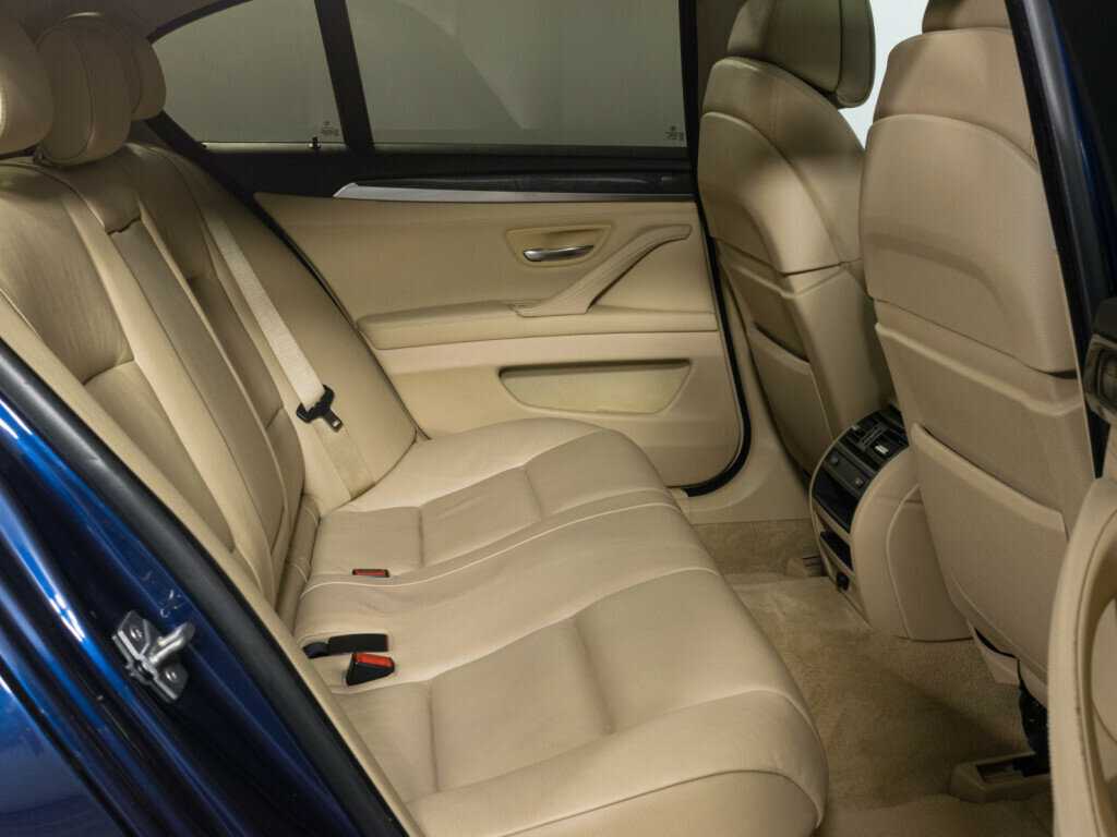 BMW 5 серии 2011 года с пробегом. Фото: #10