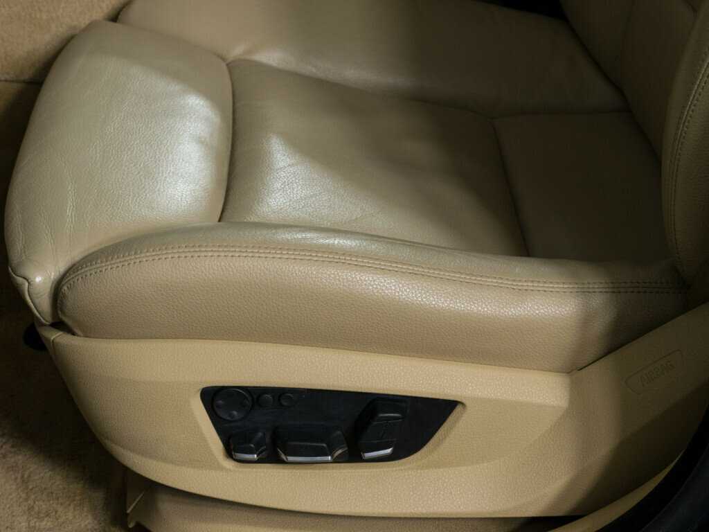 BMW 5 серии 2011 года с пробегом. Фото: #17