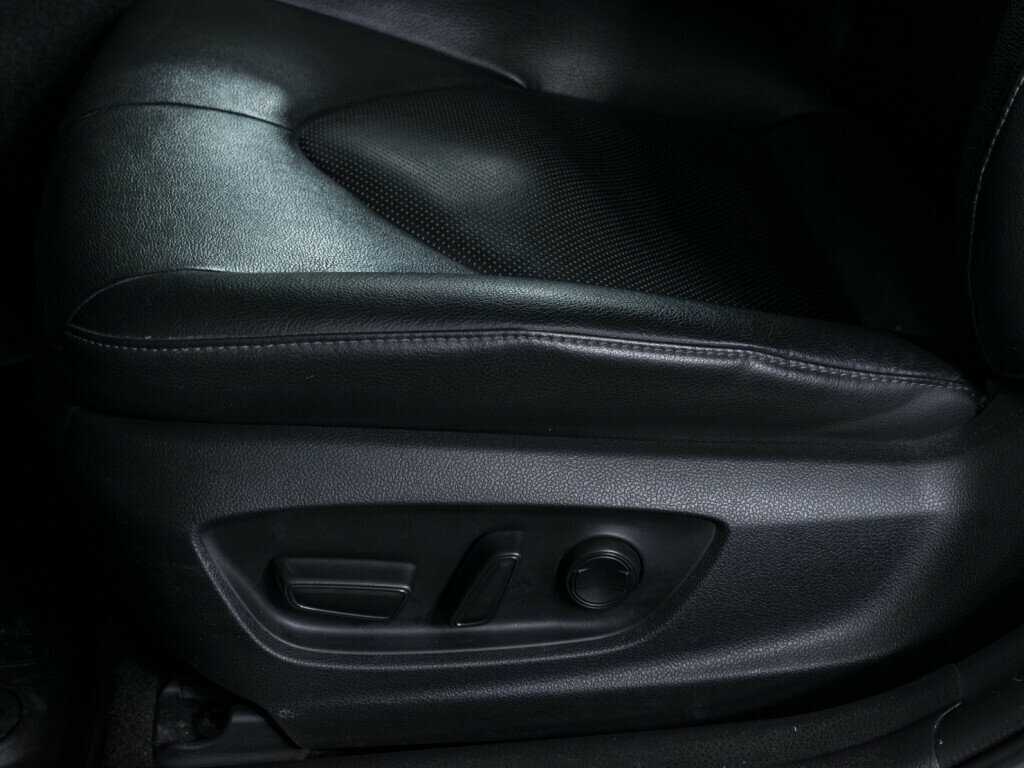 Toyota Camry 2021 года с пробегом. Фото: #12